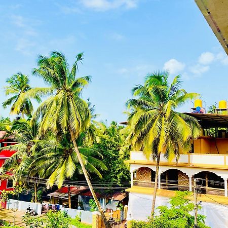 Sea Breeze 1 Bhk Apartment A12 Calangute,North Goa Nagoa Exterior photo