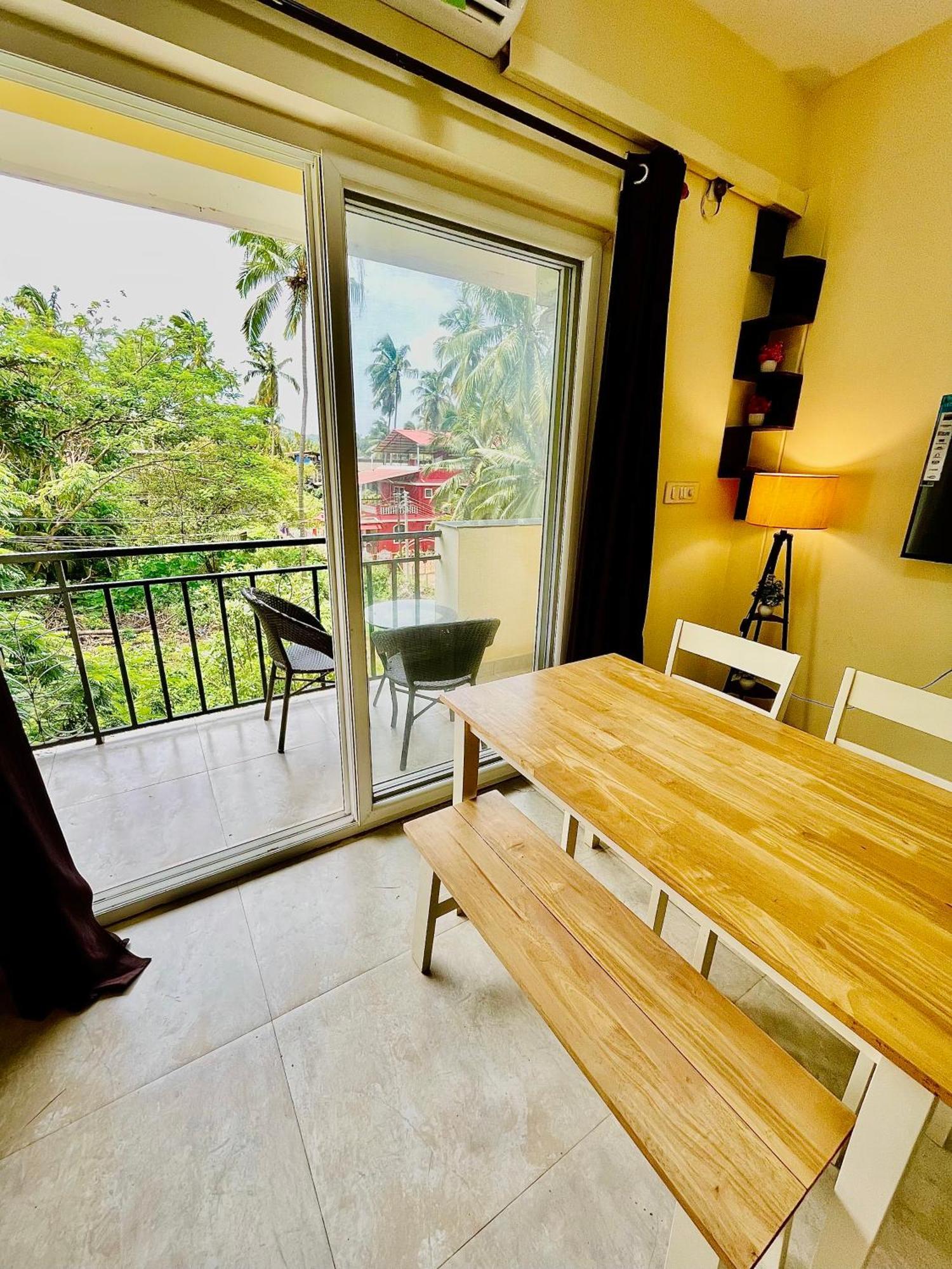 Sea Breeze 1 Bhk Apartment A12 Calangute,North Goa Nagoa Exterior photo