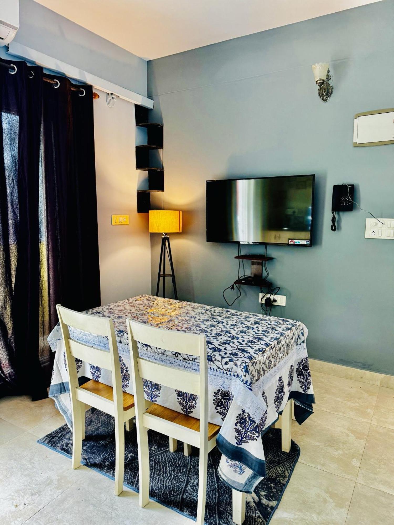 Sea Breeze 1 Bhk Apartment A12 Calangute,North Goa Nagoa Exterior photo
